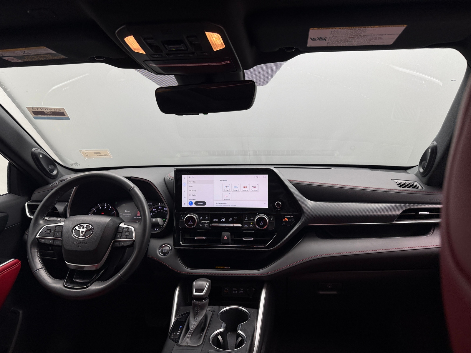 Thumbnail: 2023 Toyota Highlander - 2