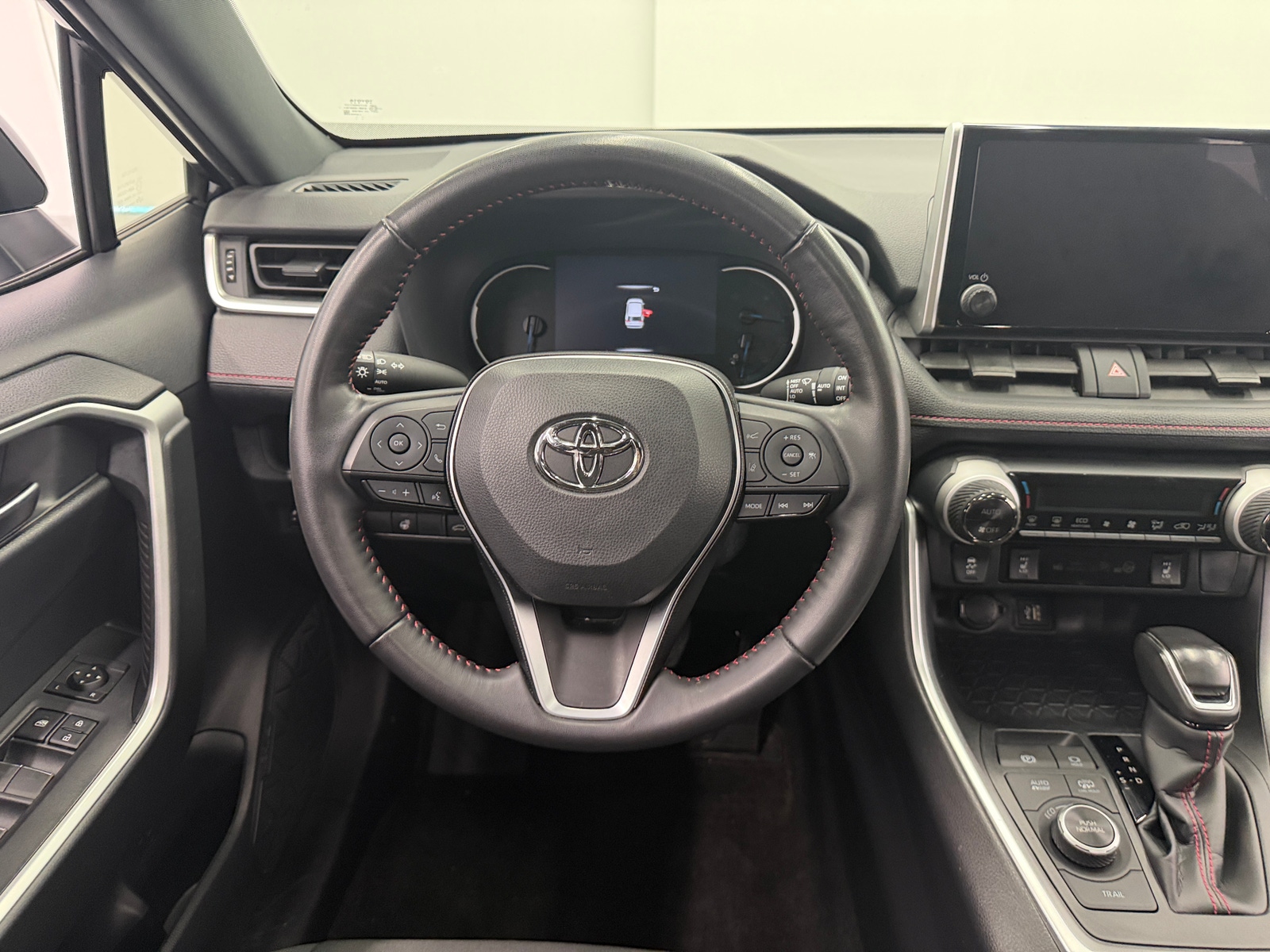 Thumbnail: 2023 Toyota RAV4 - 5
