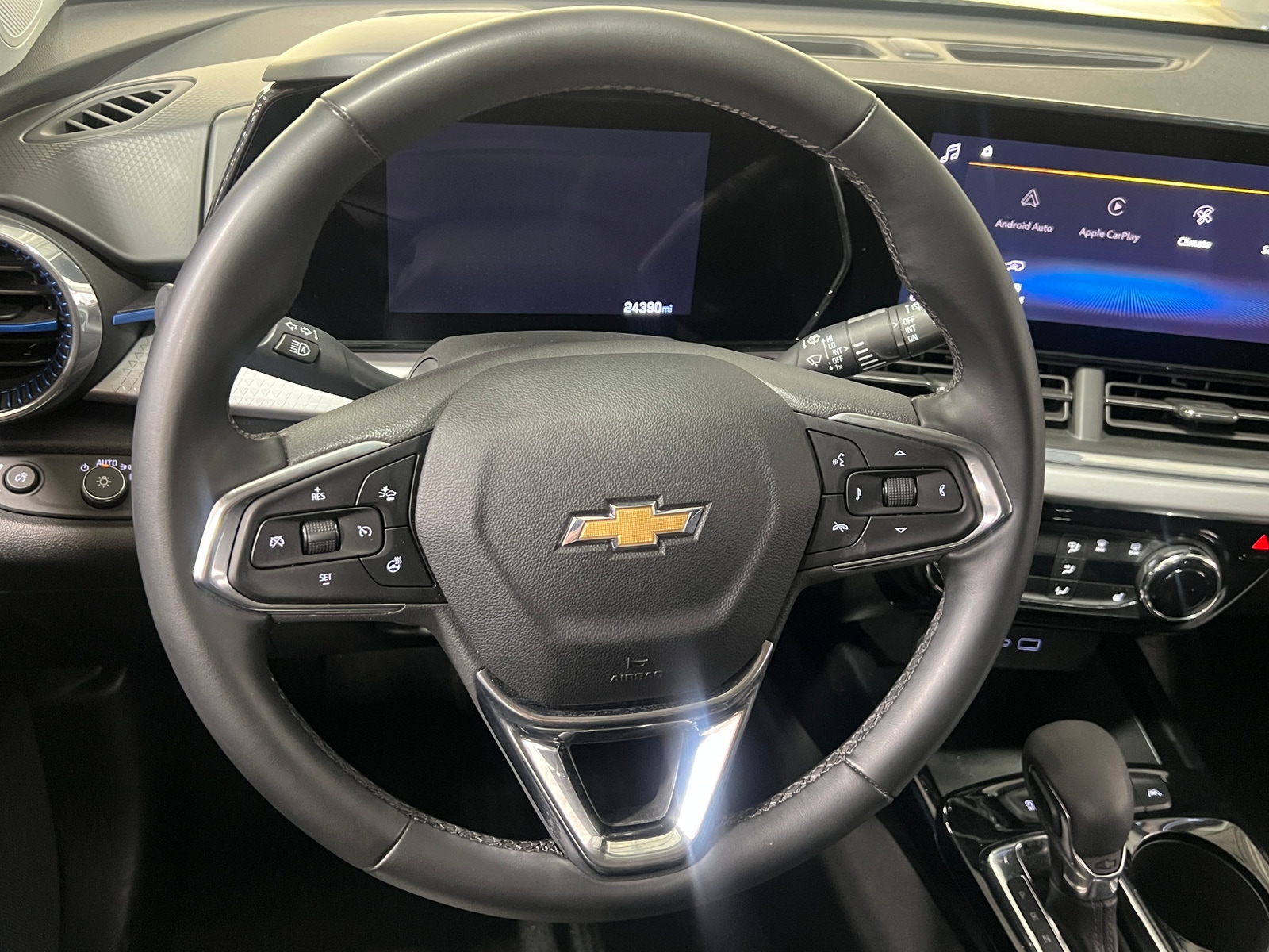 Thumbnail: 2025 Chevrolet Trax - 5