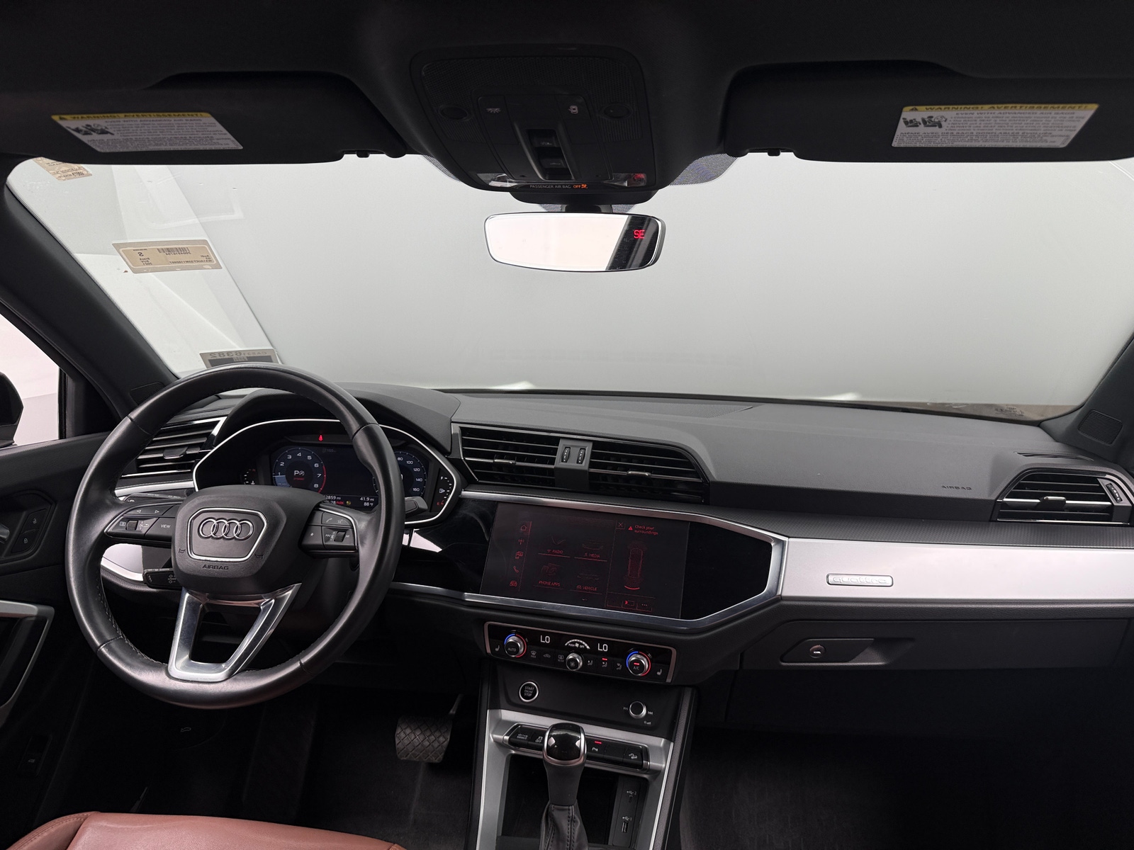 Thumbnail: 2021 Audi Q3 - 2