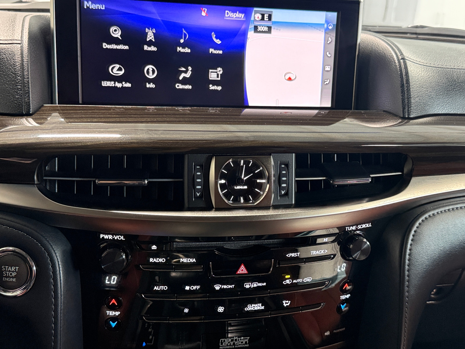 Thumbnail: 2018 Lexus LX - 3