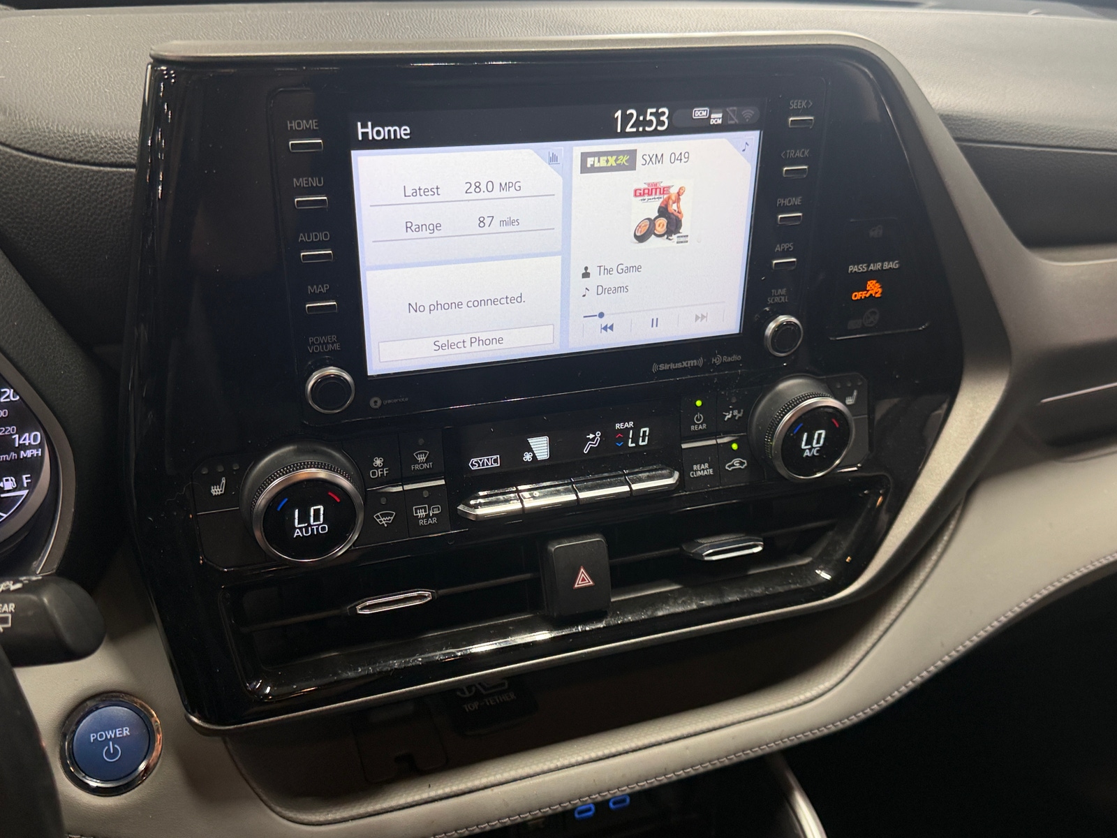 Thumbnail: 2022 Toyota Highlander - 3