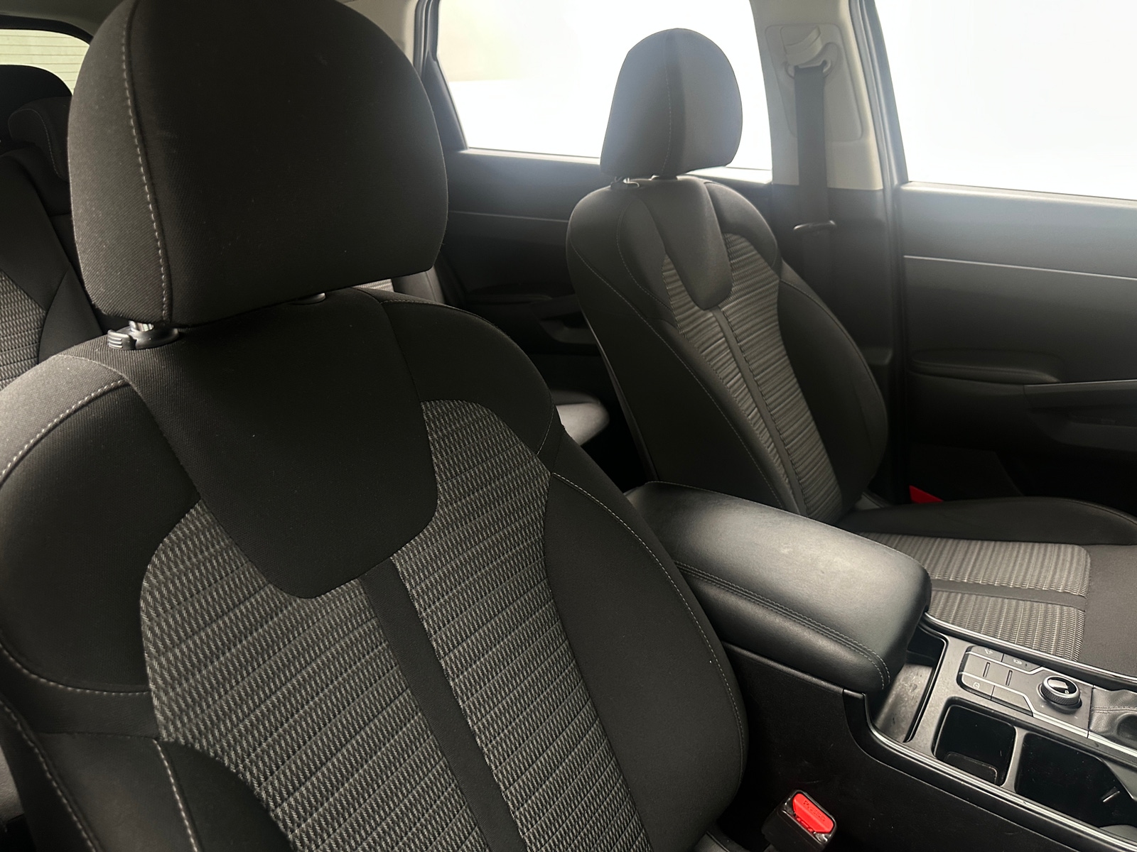 Thumbnail: 2023 Kia Sorento - 2