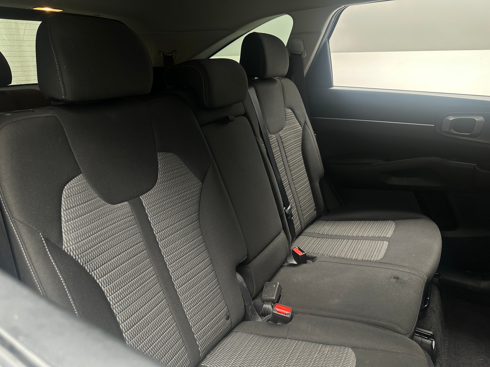 Thumbnail: 2023 Kia Sorento - 6
