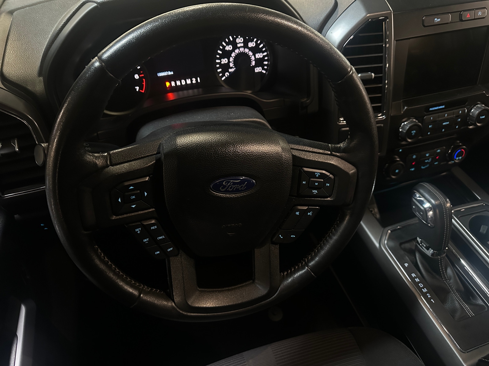 Thumbnail: 2017 Ford Econoline - 5