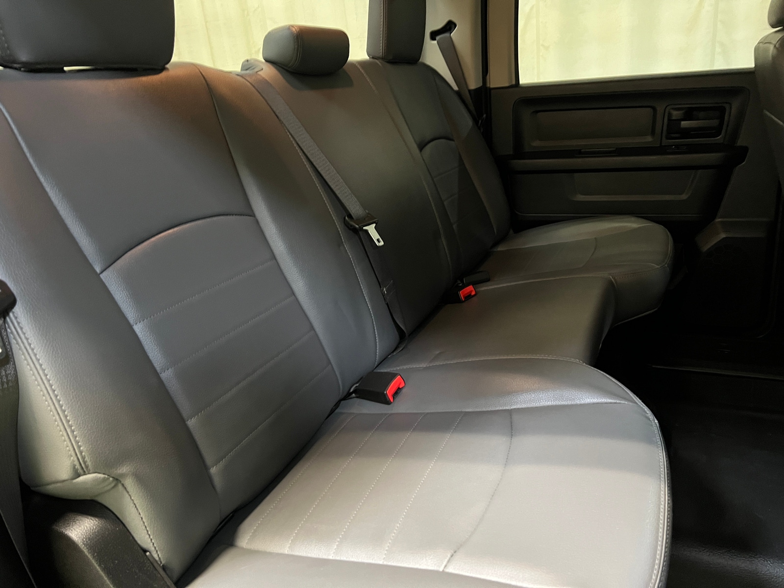 Thumbnail: 2019 RAM 1500 Classic - 6