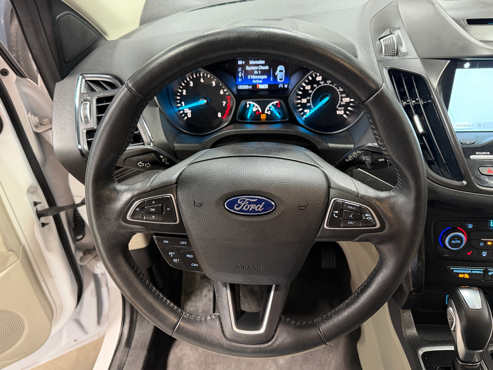 Thumbnail: 2018 Ford Escape - 4