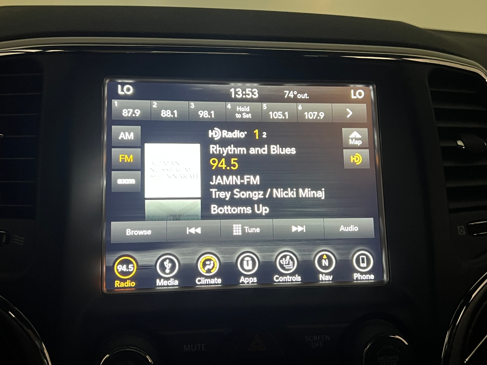 Thumbnail: 2018 Jeep Grand Cherokee - 3