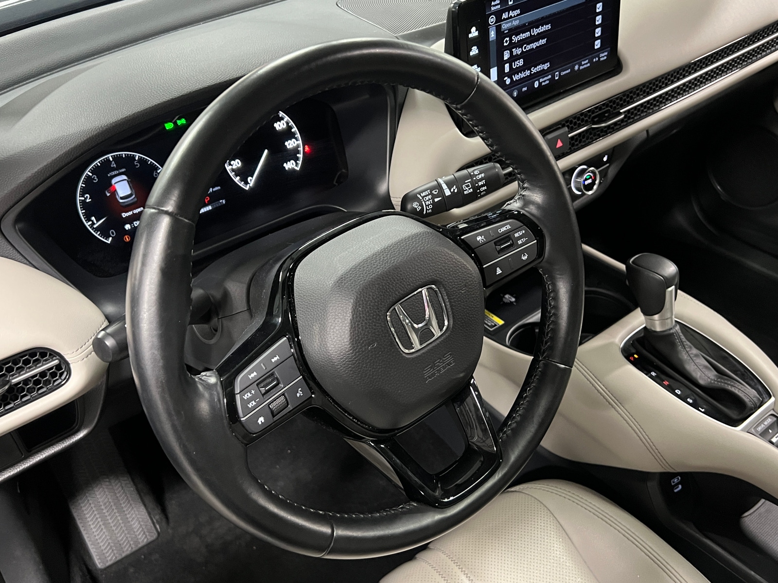Thumbnail: 2025 Honda HR-V - 4