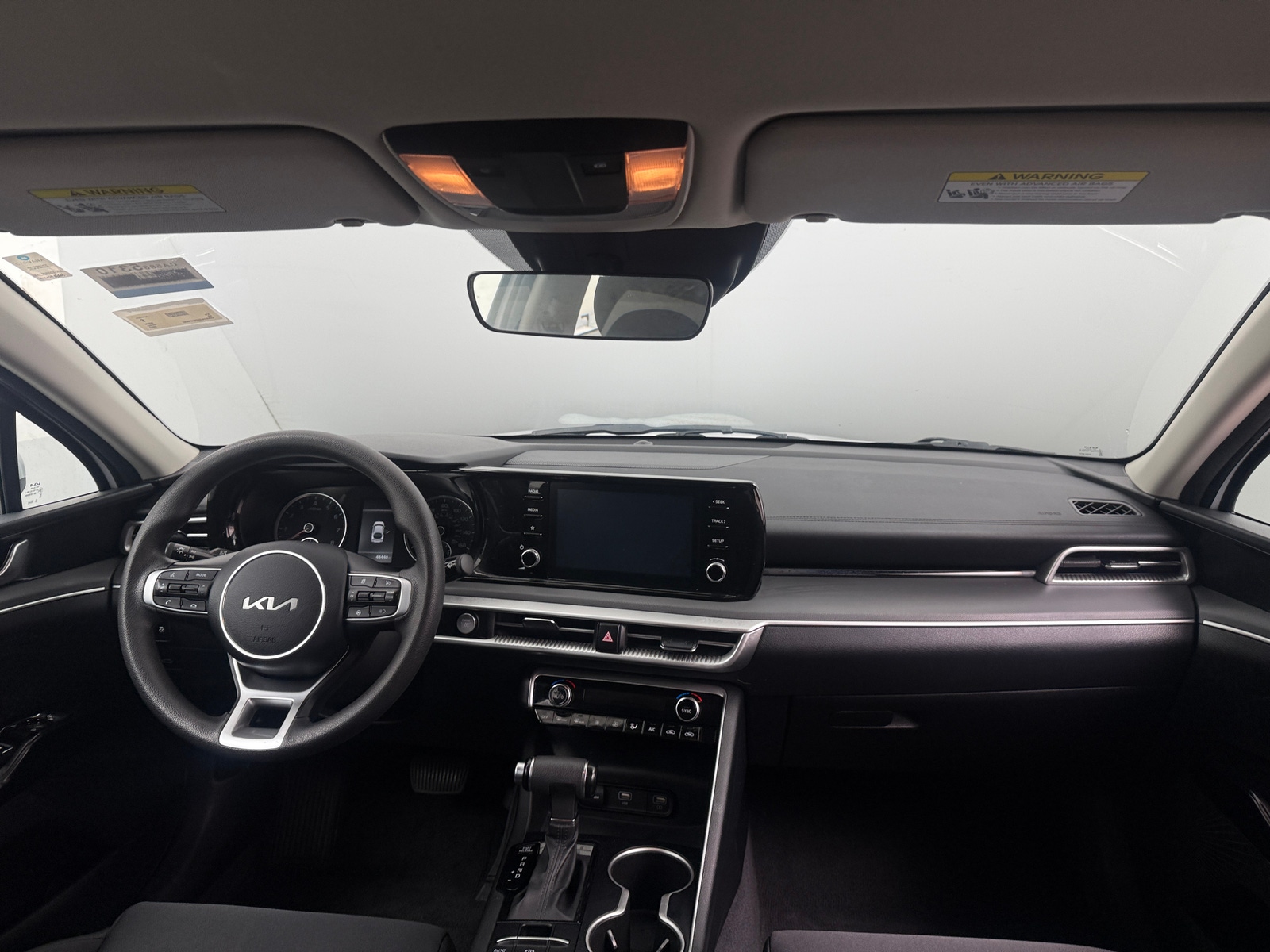 Thumbnail: 2023 Kia K5 - 3