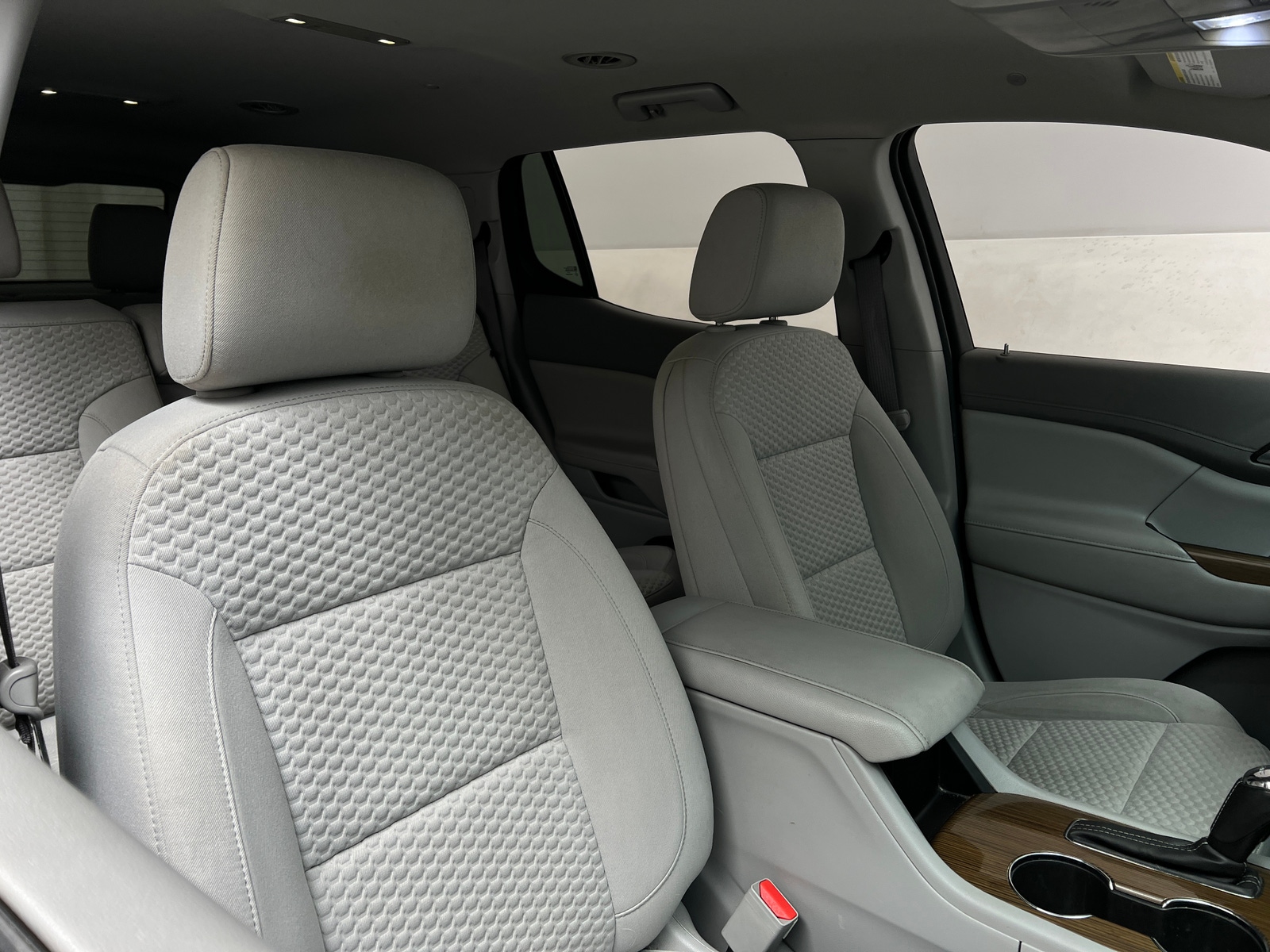 Thumbnail: 2019 GMC Acadia - 2
