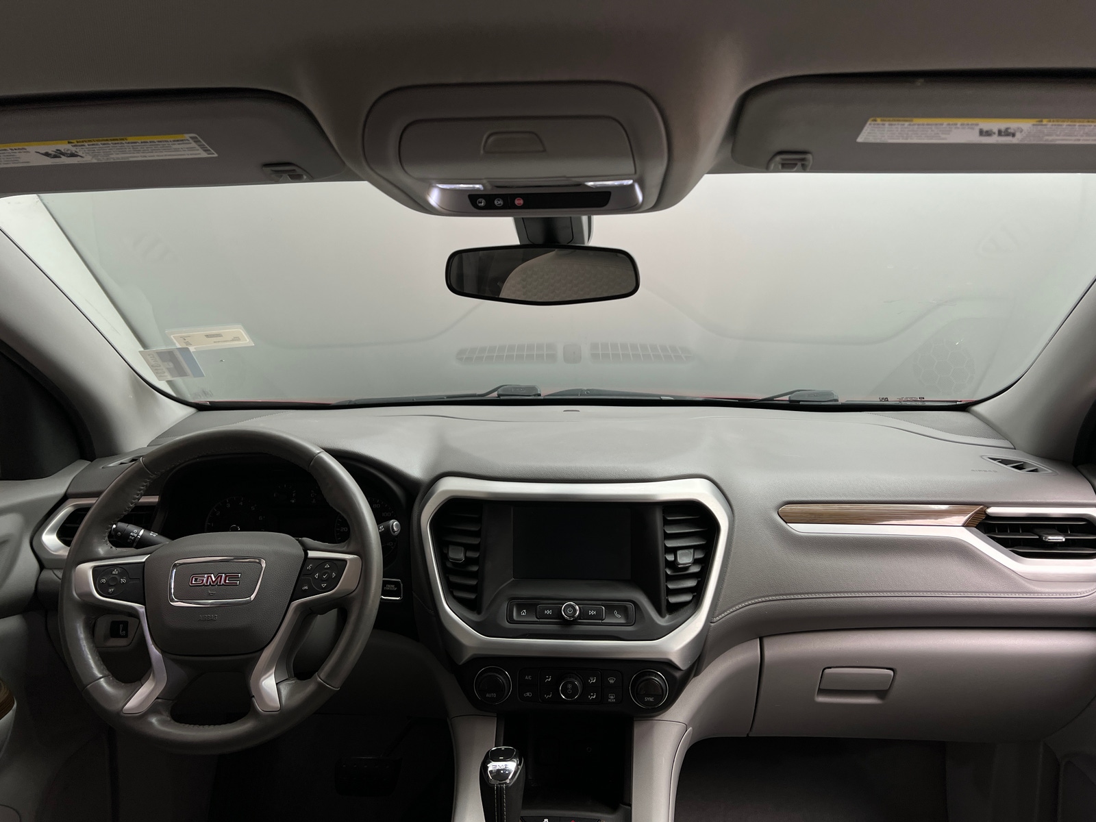Thumbnail: 2019 GMC Acadia - 3