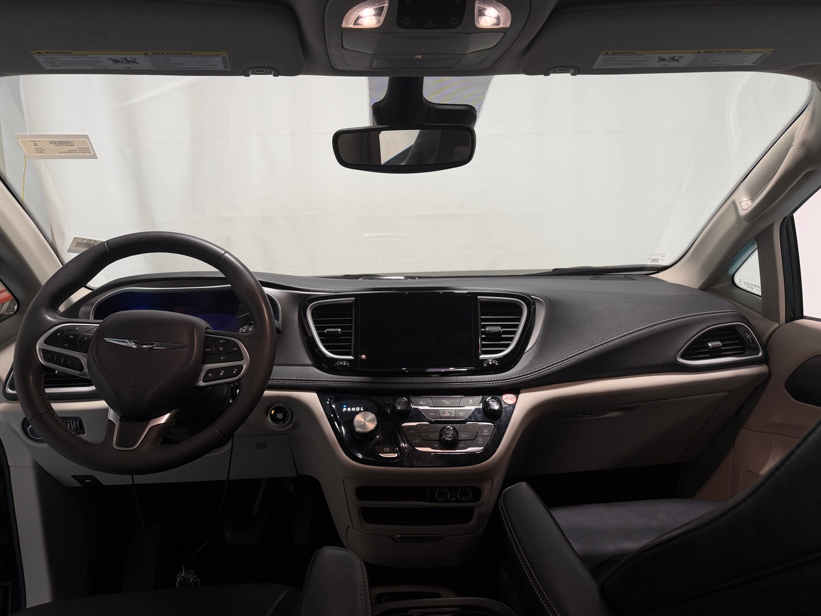 Thumbnail: 2023 Chrysler Pacifica - 2