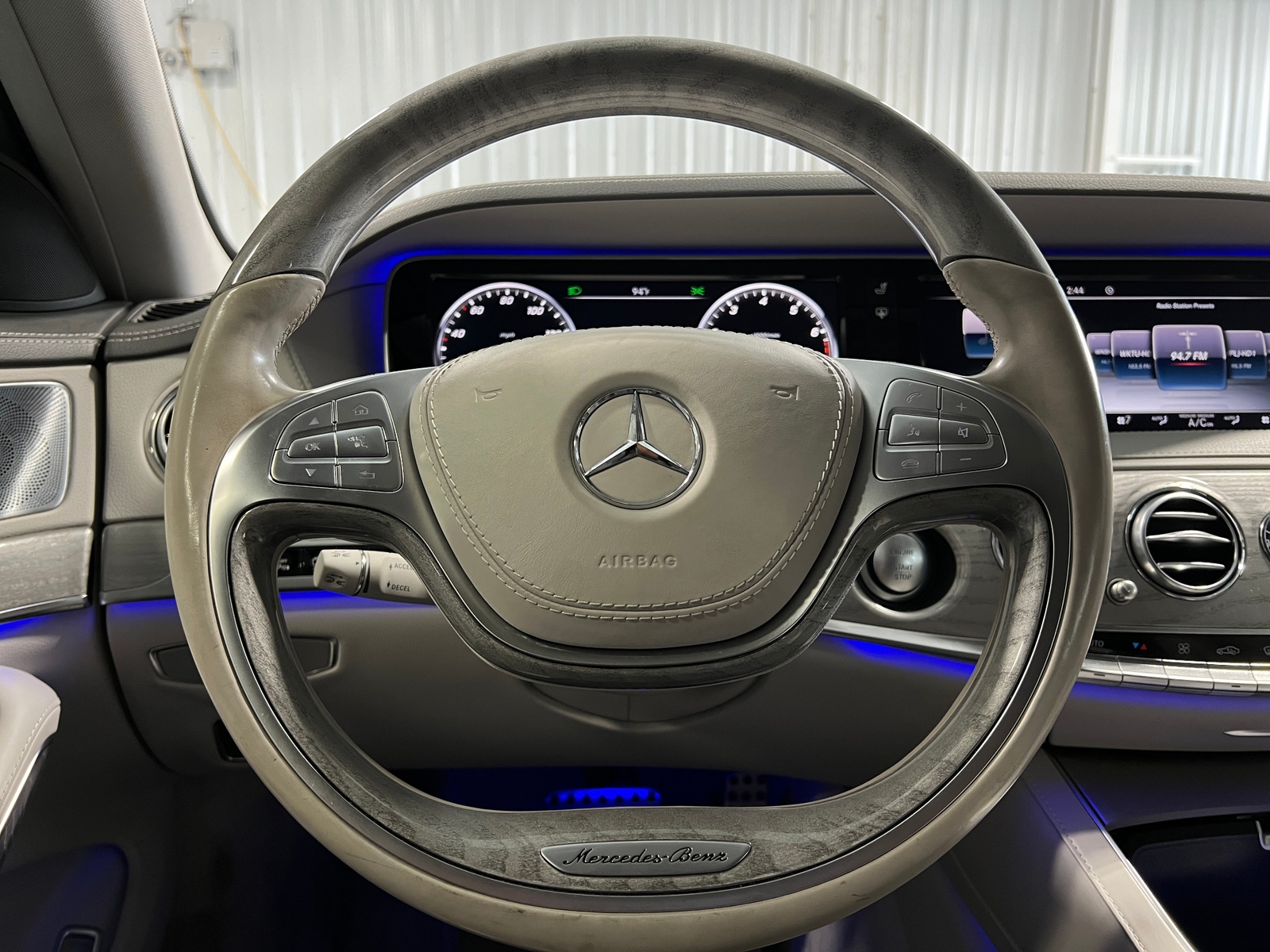 Thumbnail: 2016 Mercedes-Benz S-Class - 4