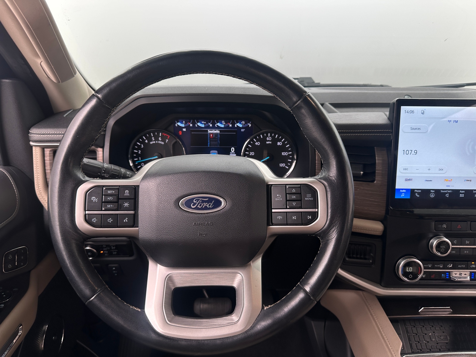Thumbnail: 2024 Ford Expedition MAX - 4