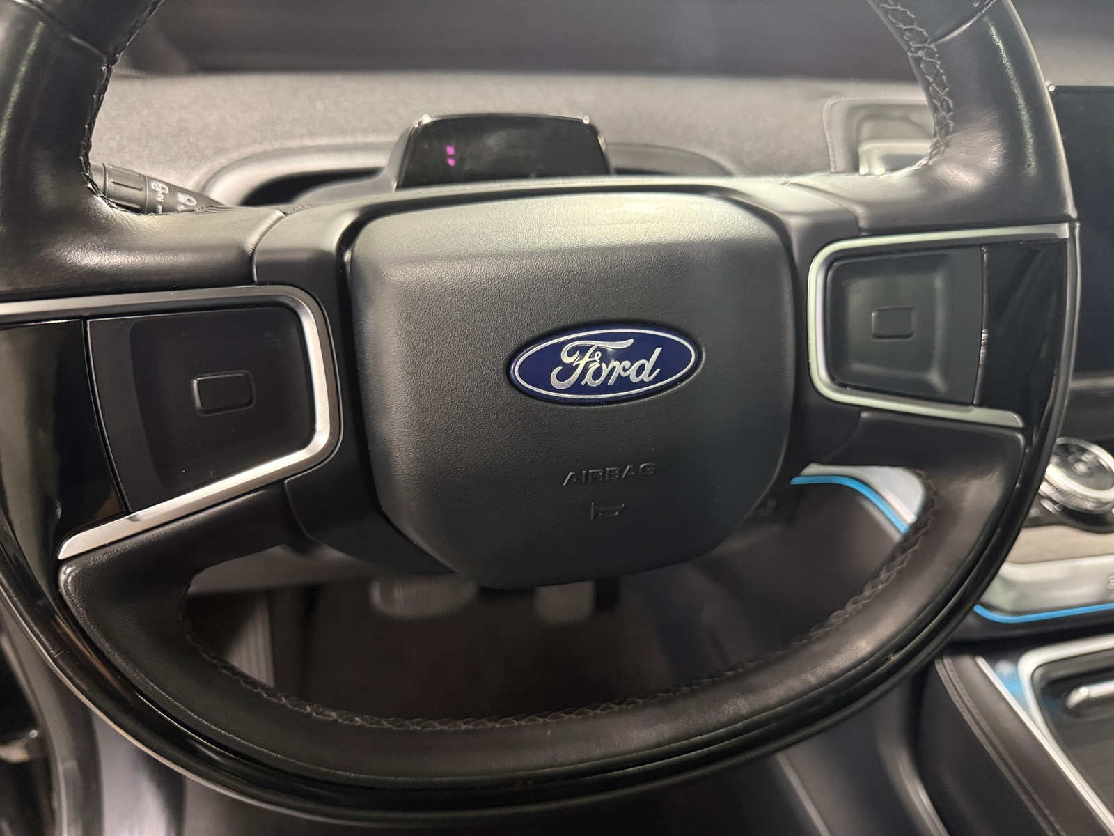 Thumbnail: 2025 Ford Expedition MAX - 4