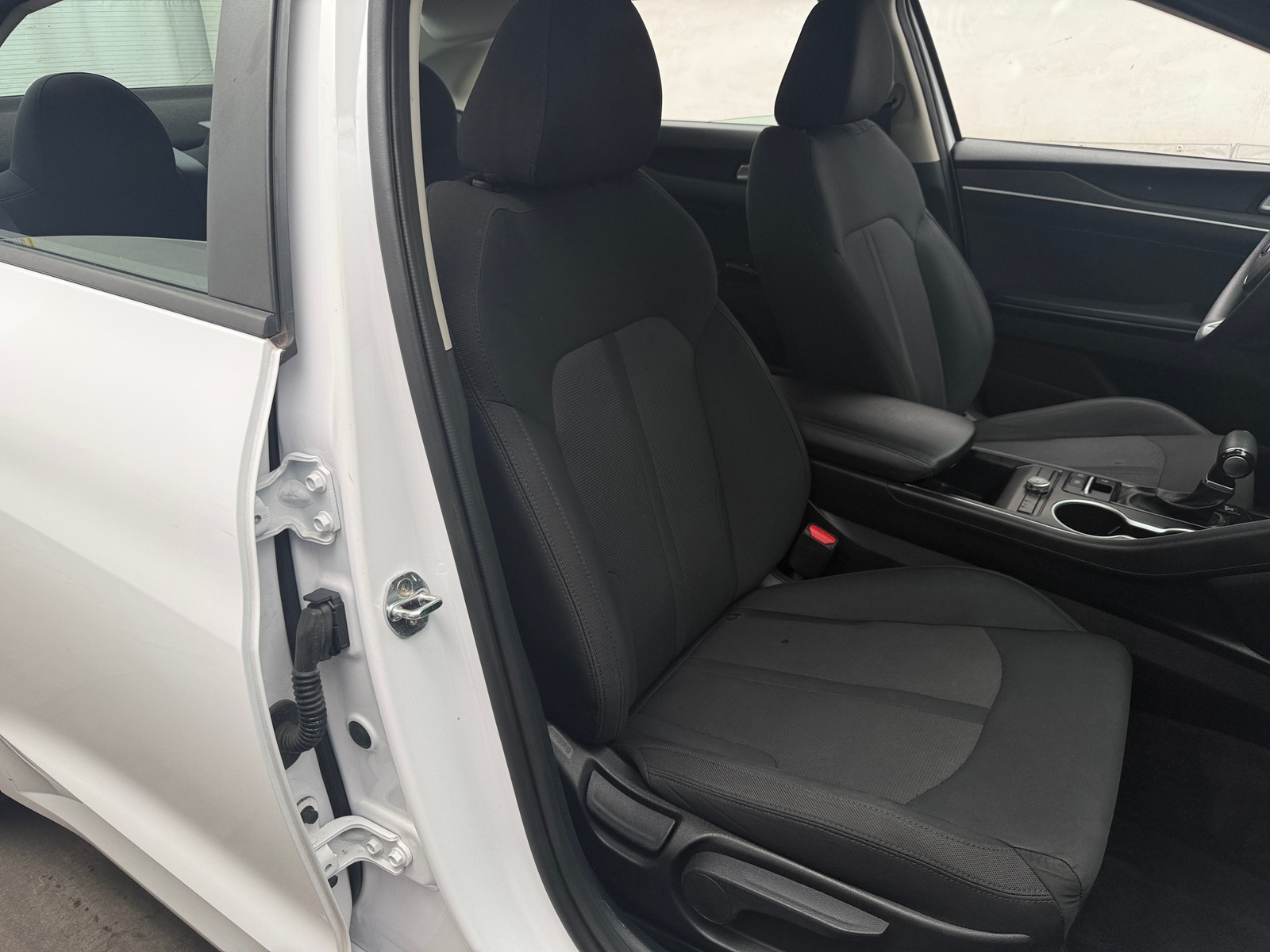 Thumbnail: 2021 Kia K5 - 2