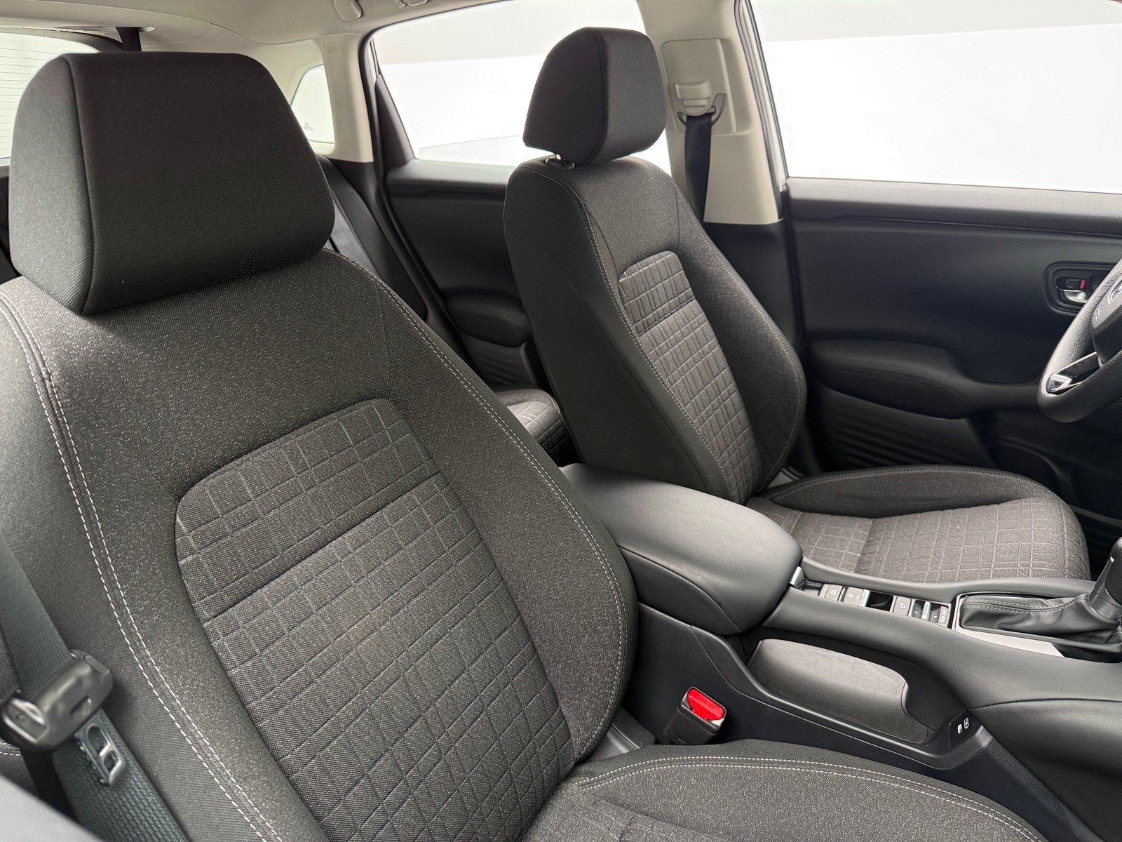 Thumbnail: 2024 Honda HR-V - 2