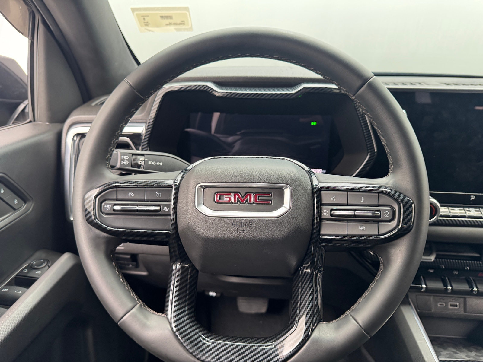 Thumbnail: 2024 GMC Canyon - 5