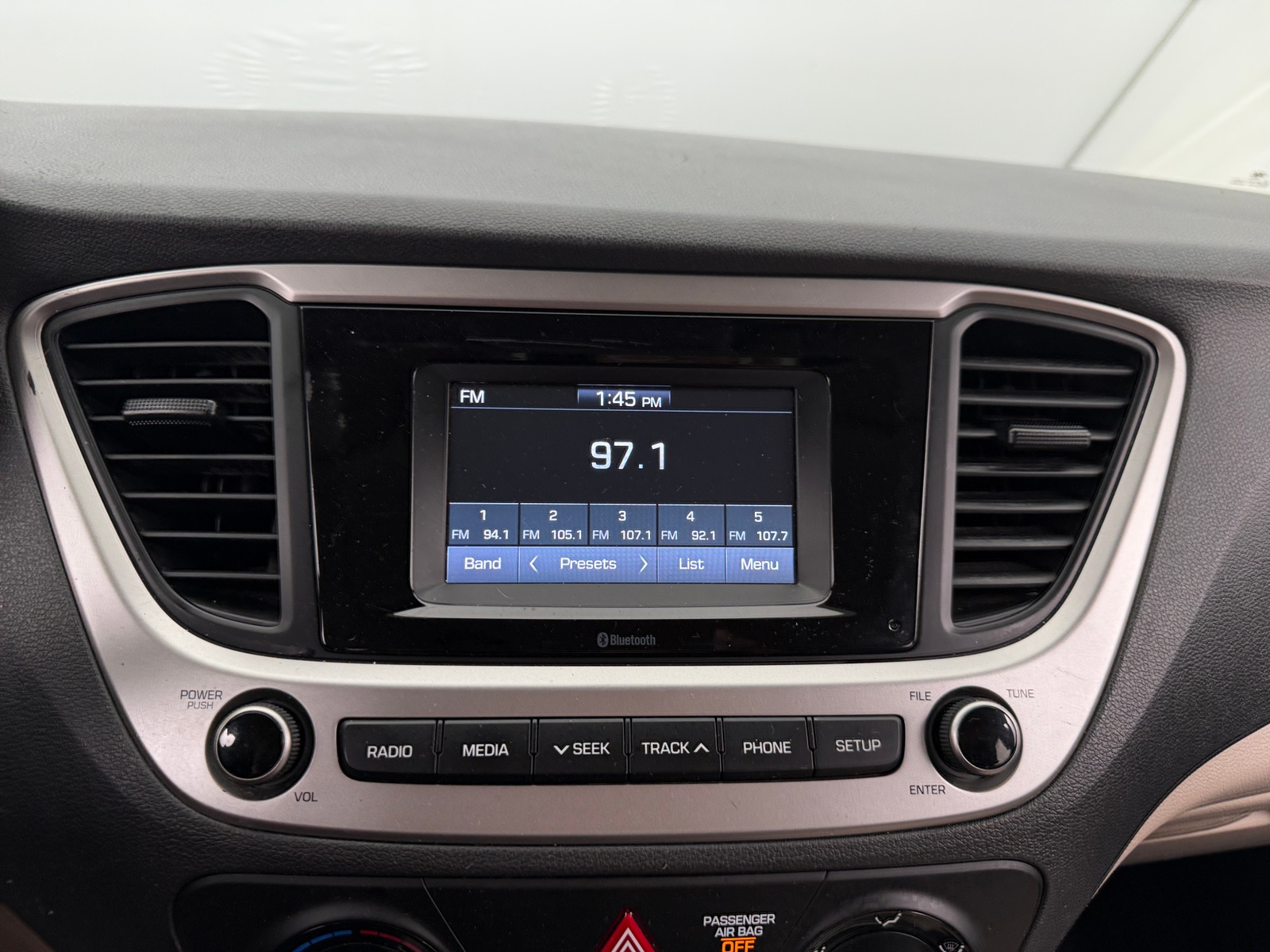 Thumbnail: 2019 Hyundai Accent - 4