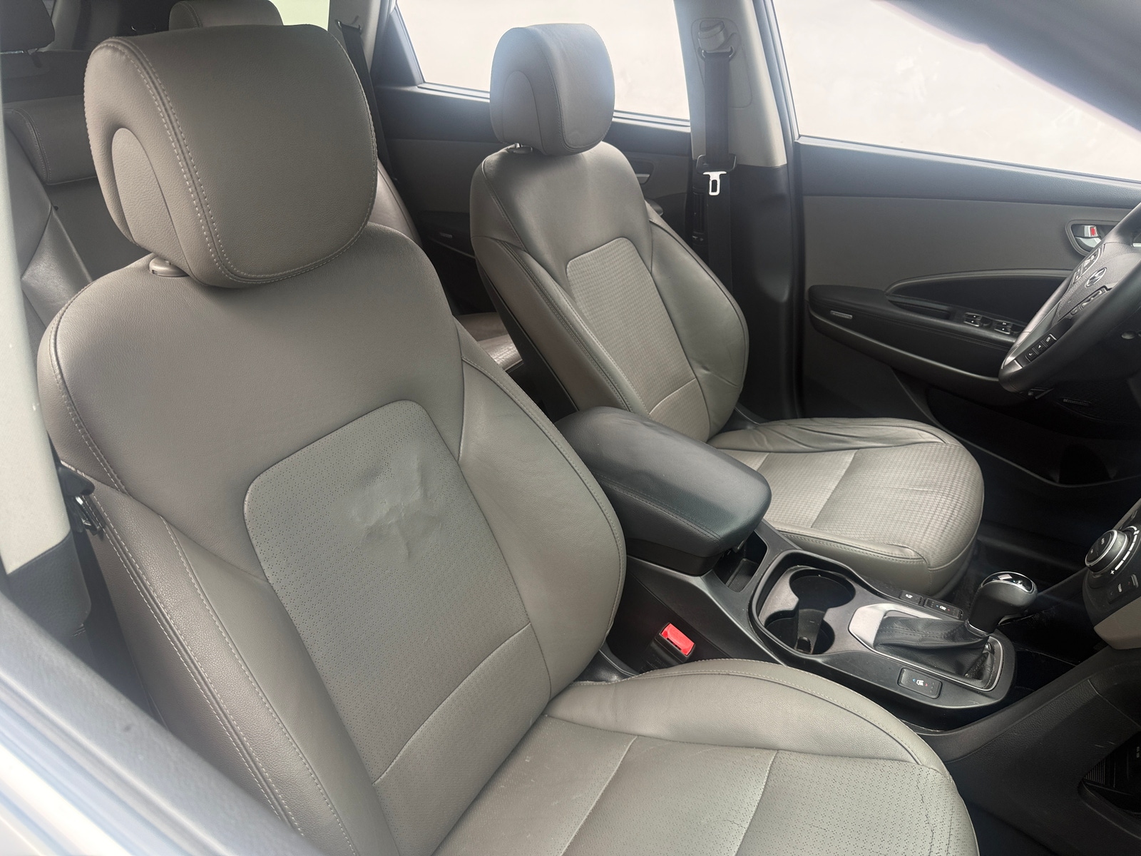 Thumbnail: 2014 Hyundai Santa Fe - 2