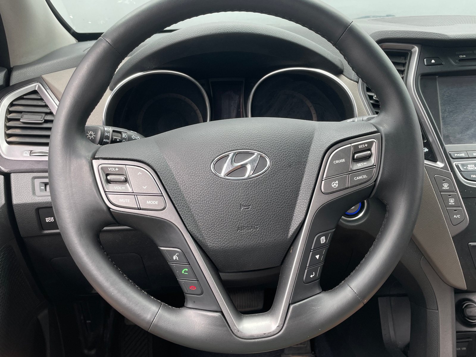 Thumbnail: 2014 Hyundai Santa Fe - 5