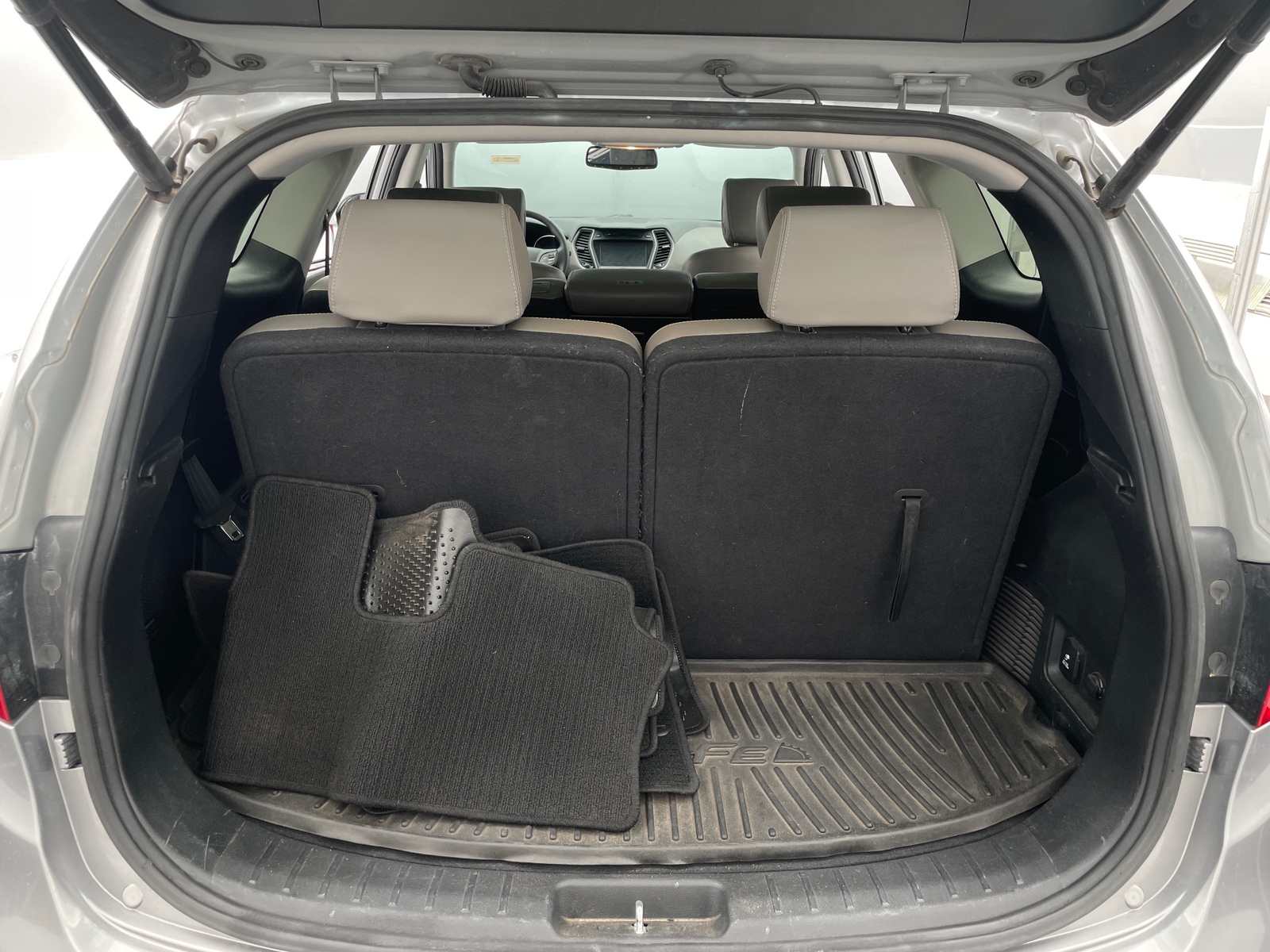 Thumbnail: 2014 Hyundai Santa Fe - 7