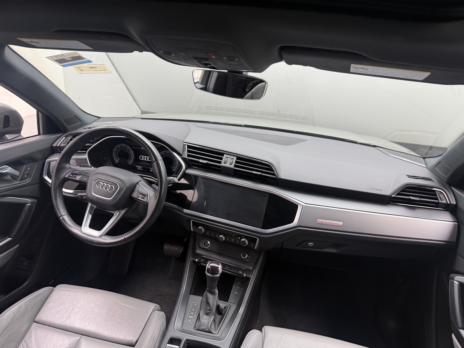 Thumbnail: 2022 Audi Q3 - 2