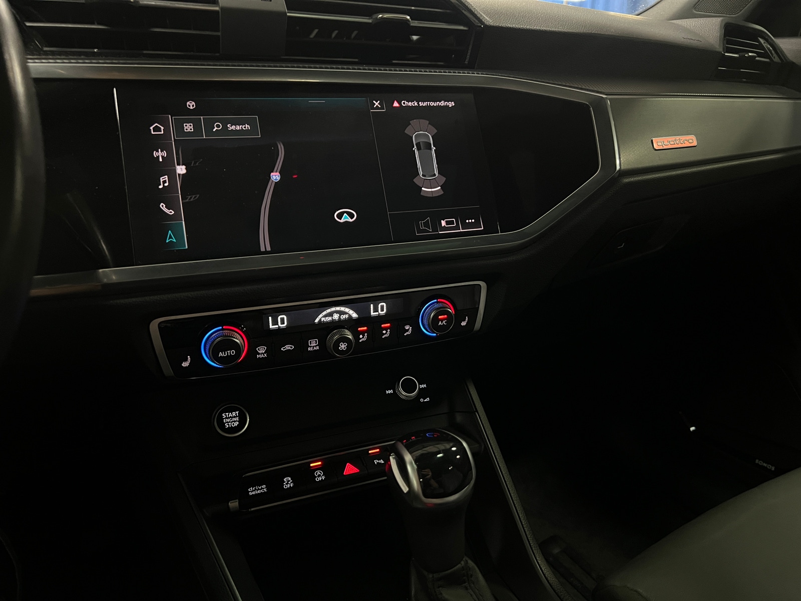 Thumbnail: 2022 Audi Q3 - 3