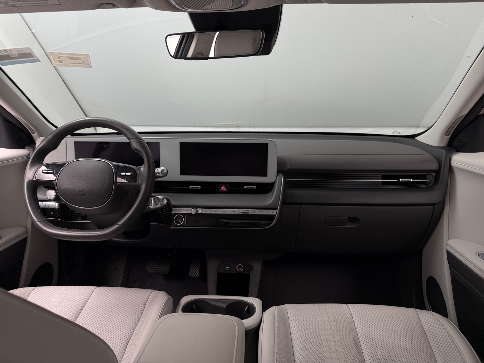 Thumbnail: 2023 Hyundai Ioniq 5 - 2
