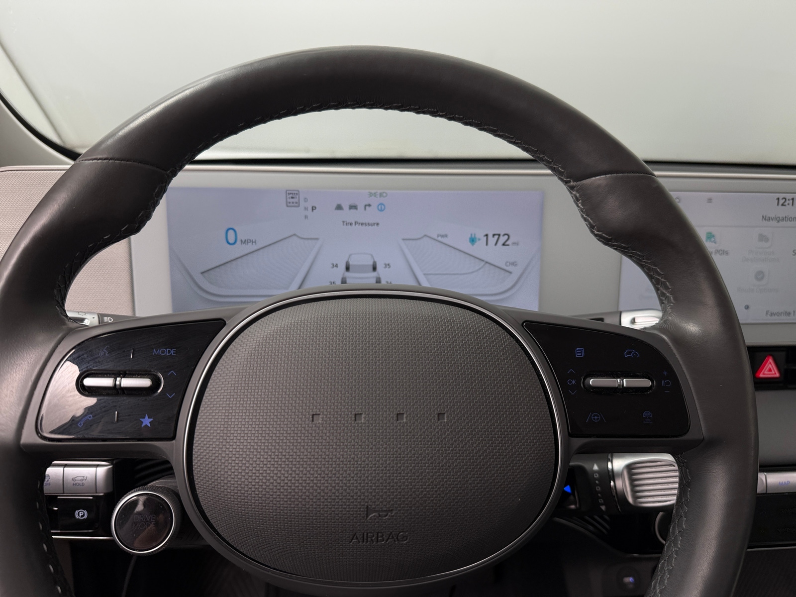 Thumbnail: 2023 Hyundai Ioniq 5 - 4