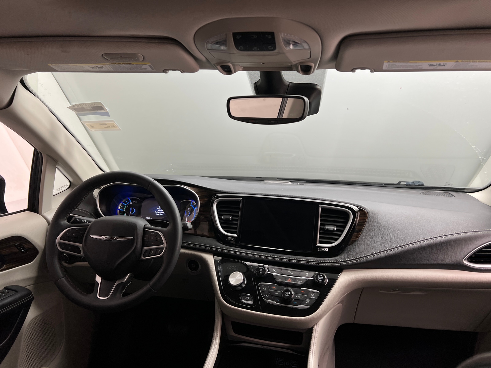 Thumbnail: 2023 Chrysler Pacifica - 2