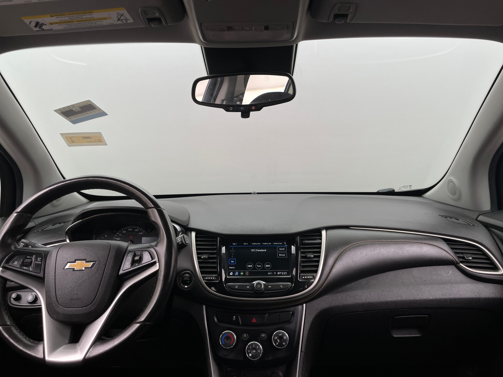 Thumbnail: 2019 Chevrolet Trax - 3