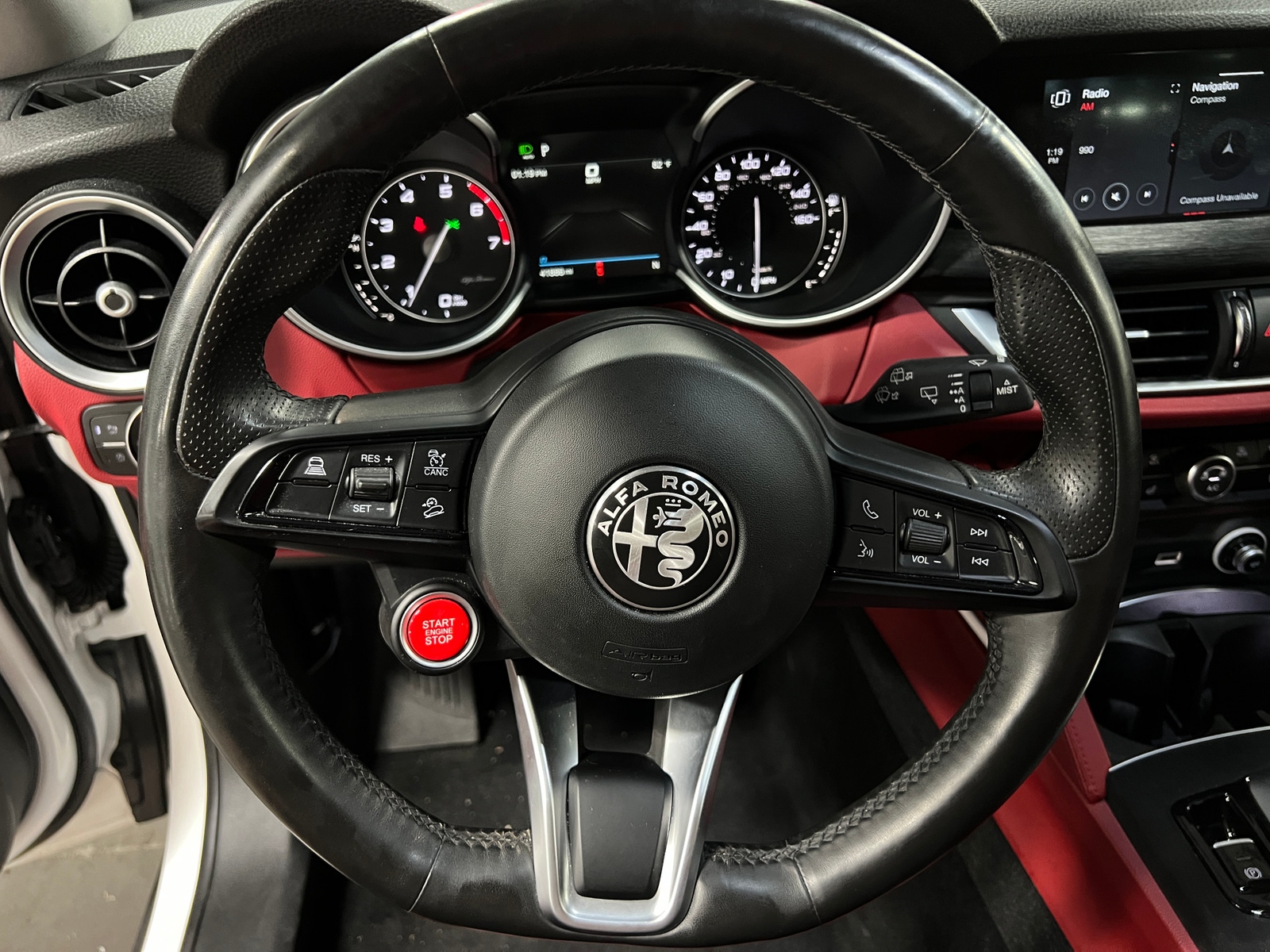 Thumbnail: 2021 Alfa Romeo Stelvio - 4
