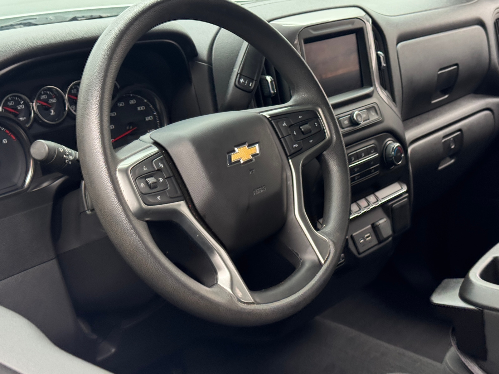 Thumbnail: 2021 Chevrolet Silverado 1500 - 5