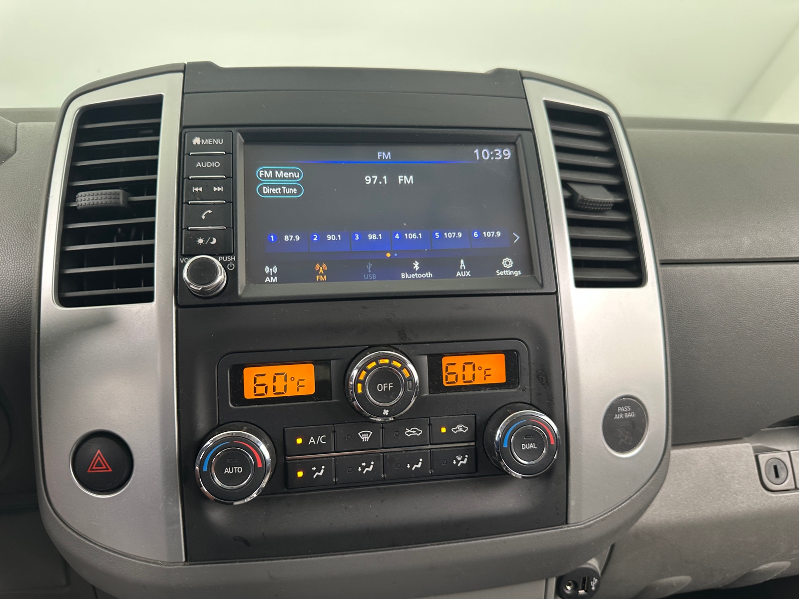 Thumbnail: 2021 Nissan Frontier - 4