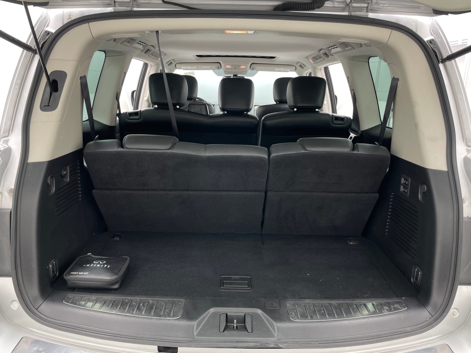 Thumbnail: 2018 INFINITI QX80 - 6