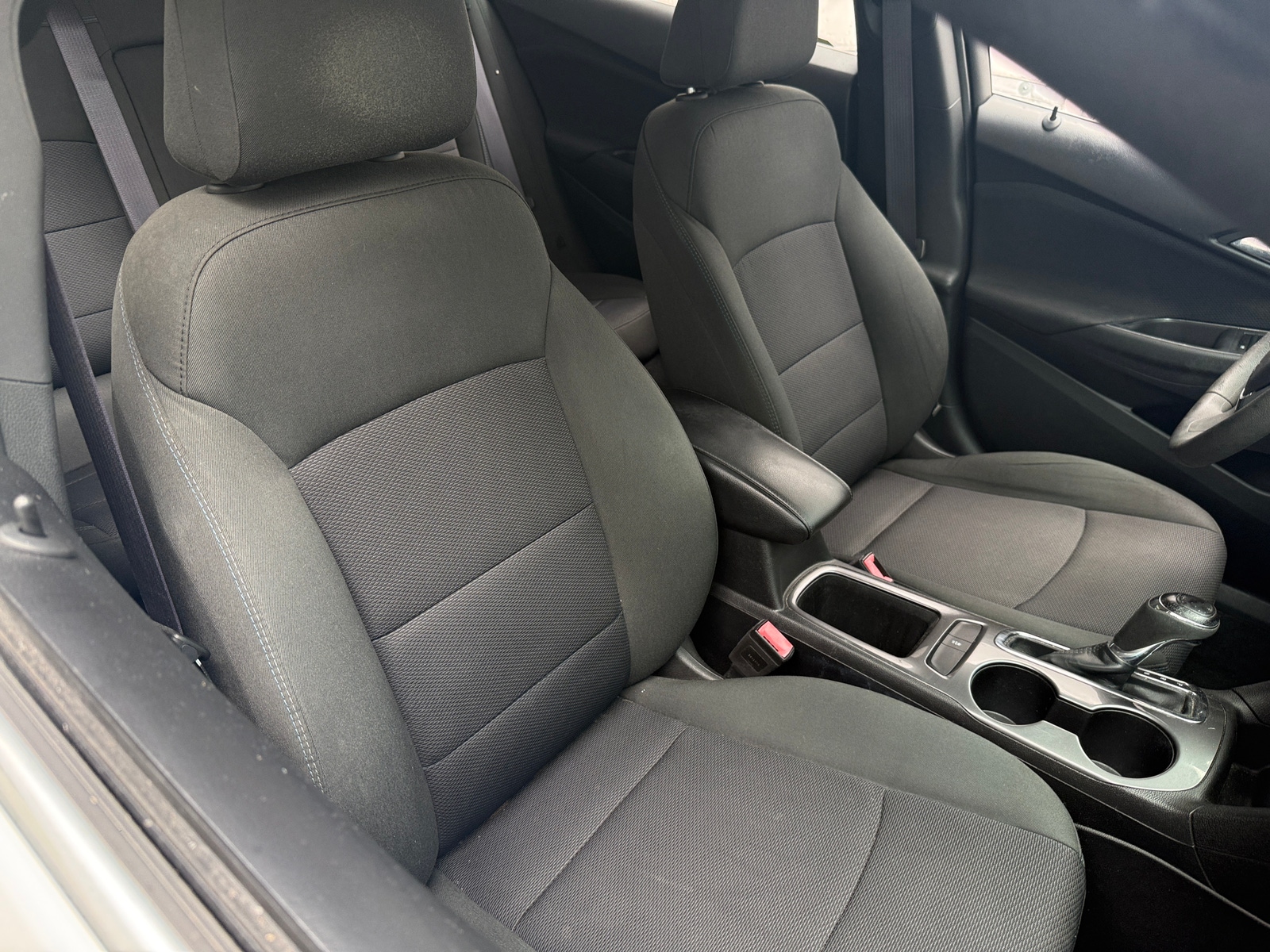 Thumbnail: 2016 Chevrolet Cruze - 2