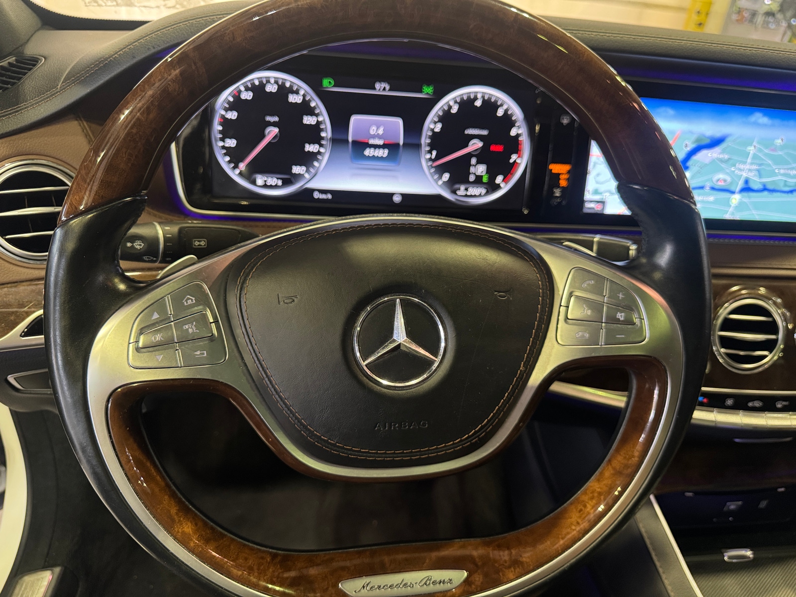 Thumbnail: 2017 Mercedes-Benz S-Class - 4