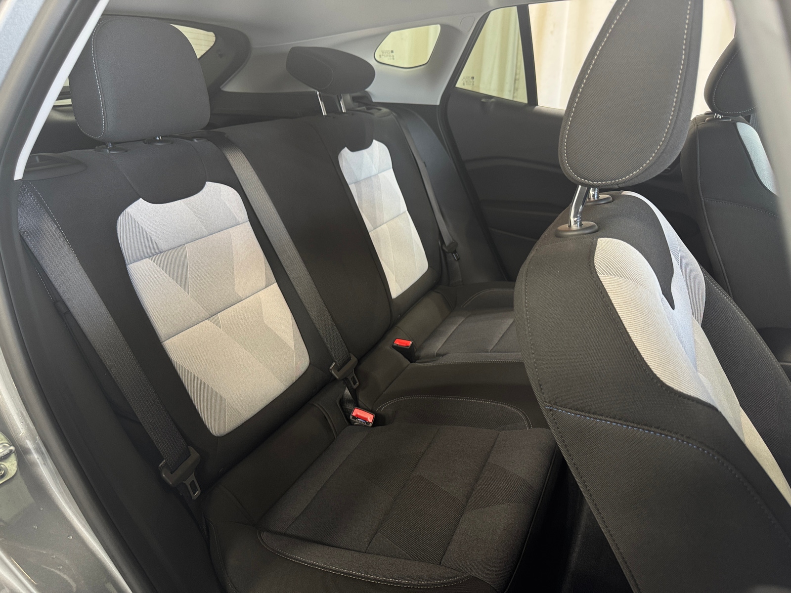 Thumbnail: 2025 Chevrolet Trax - 6