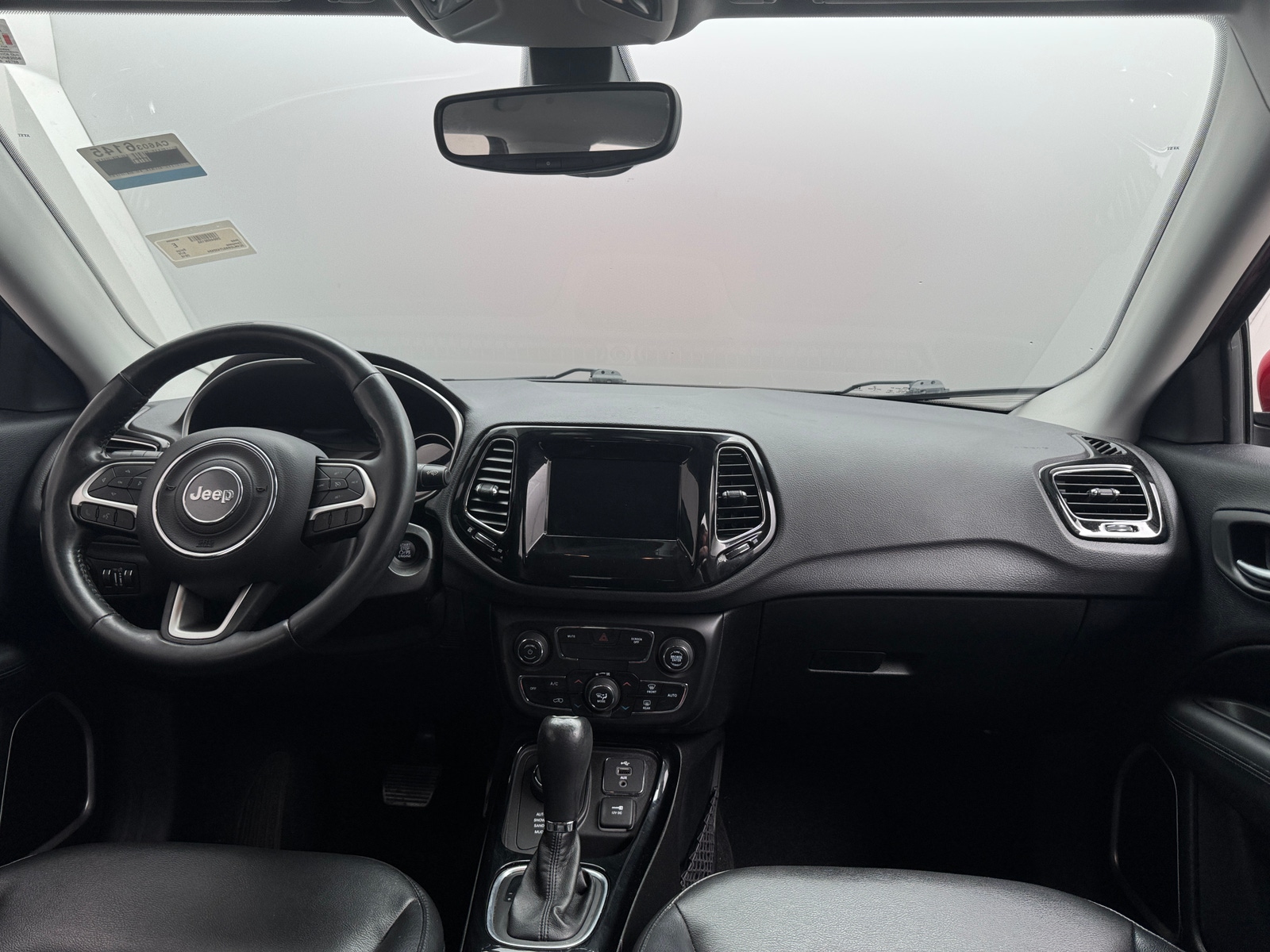 Thumbnail: 2018 Jeep Compass - 3