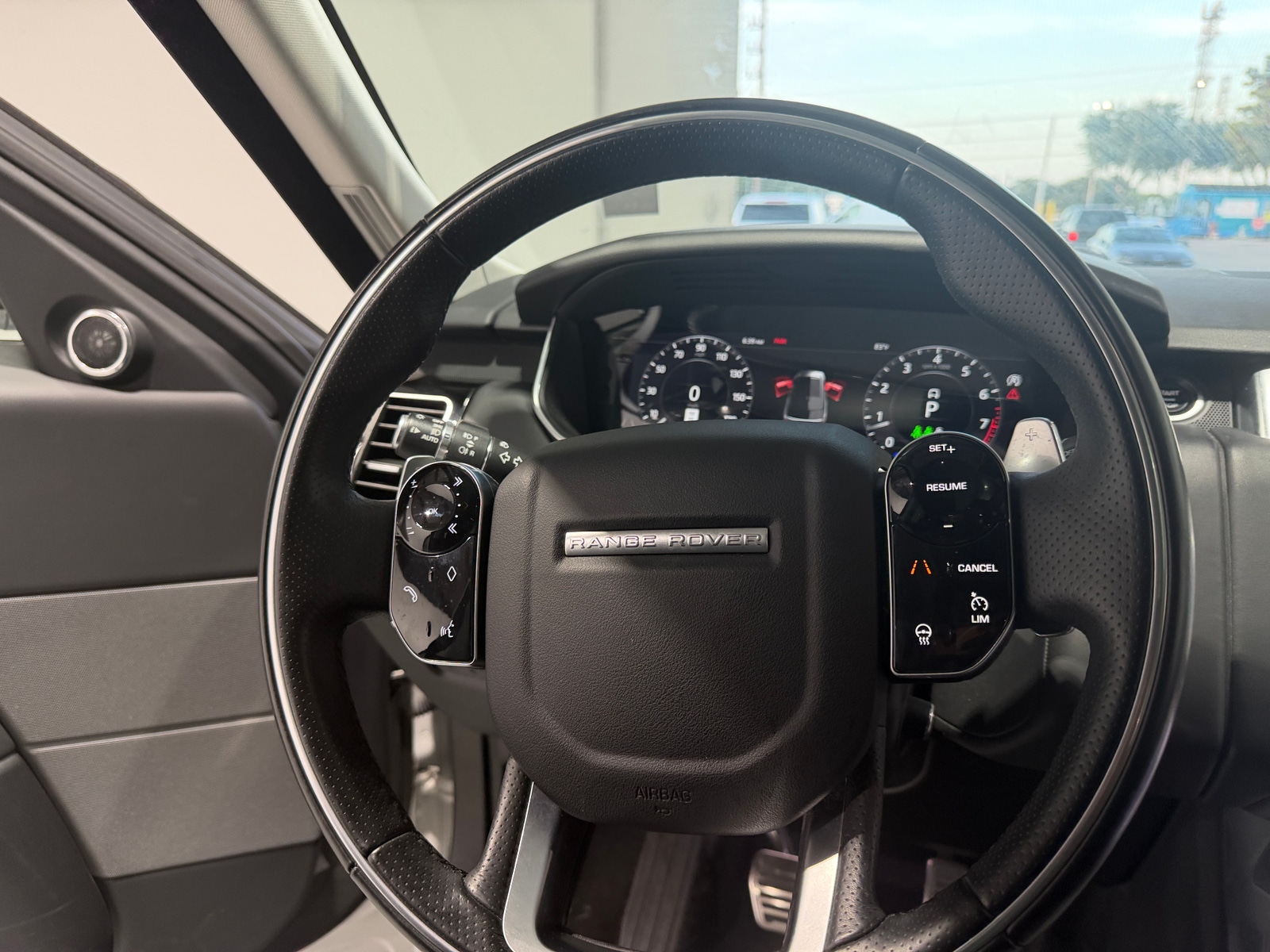 Thumbnail: 2019 Land Rover Range Rover Sport - 4