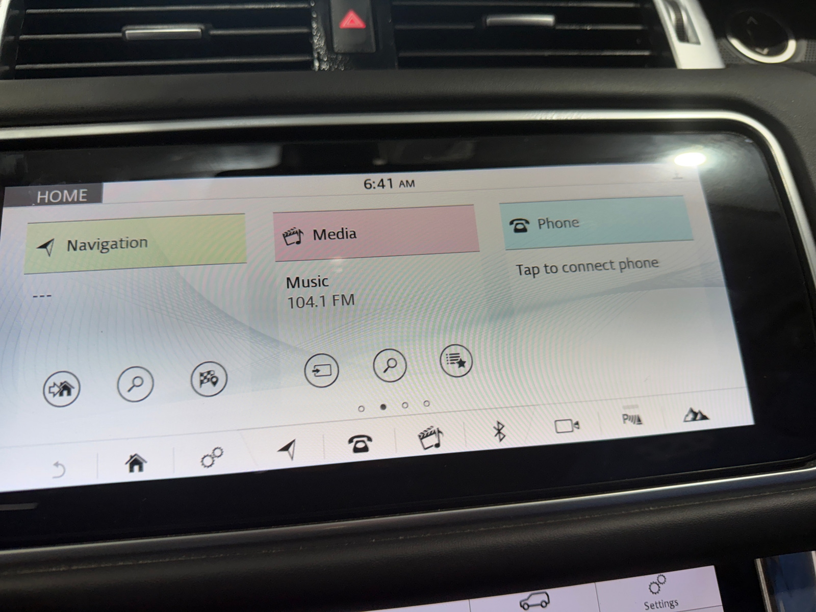 Thumbnail: 2019 Land Rover Range Rover Sport - 3