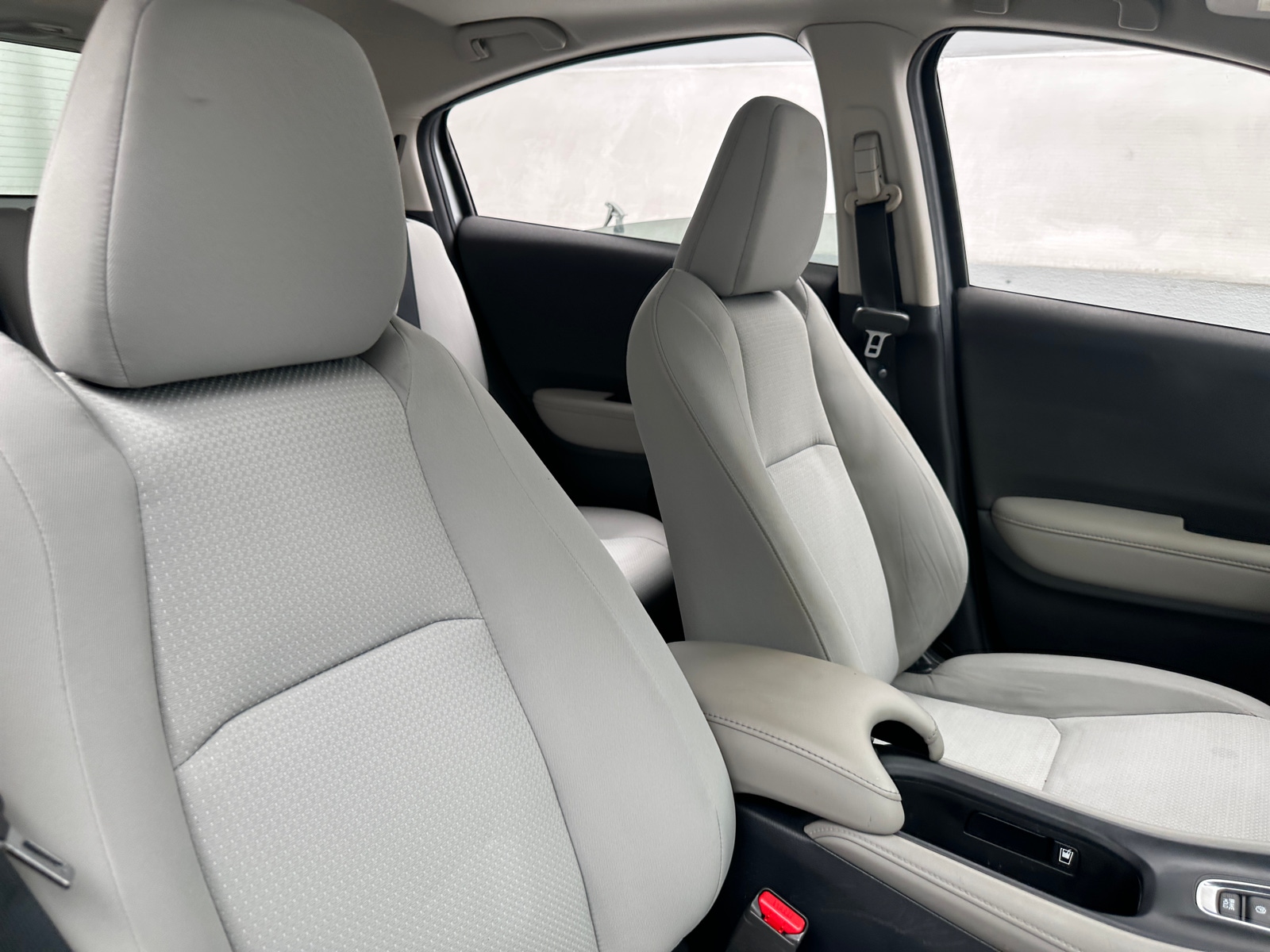 Thumbnail: 2020 Honda HR-V - 2