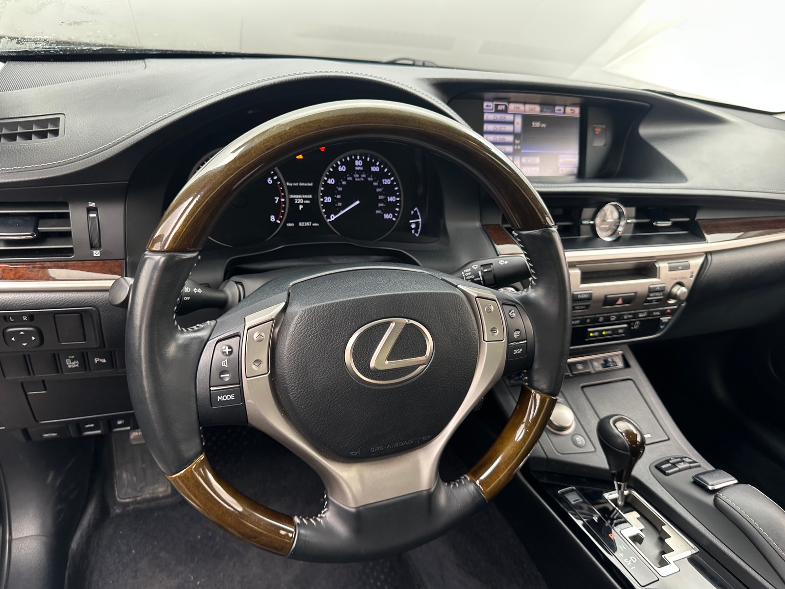 Thumbnail: 2013 Lexus ES - 4