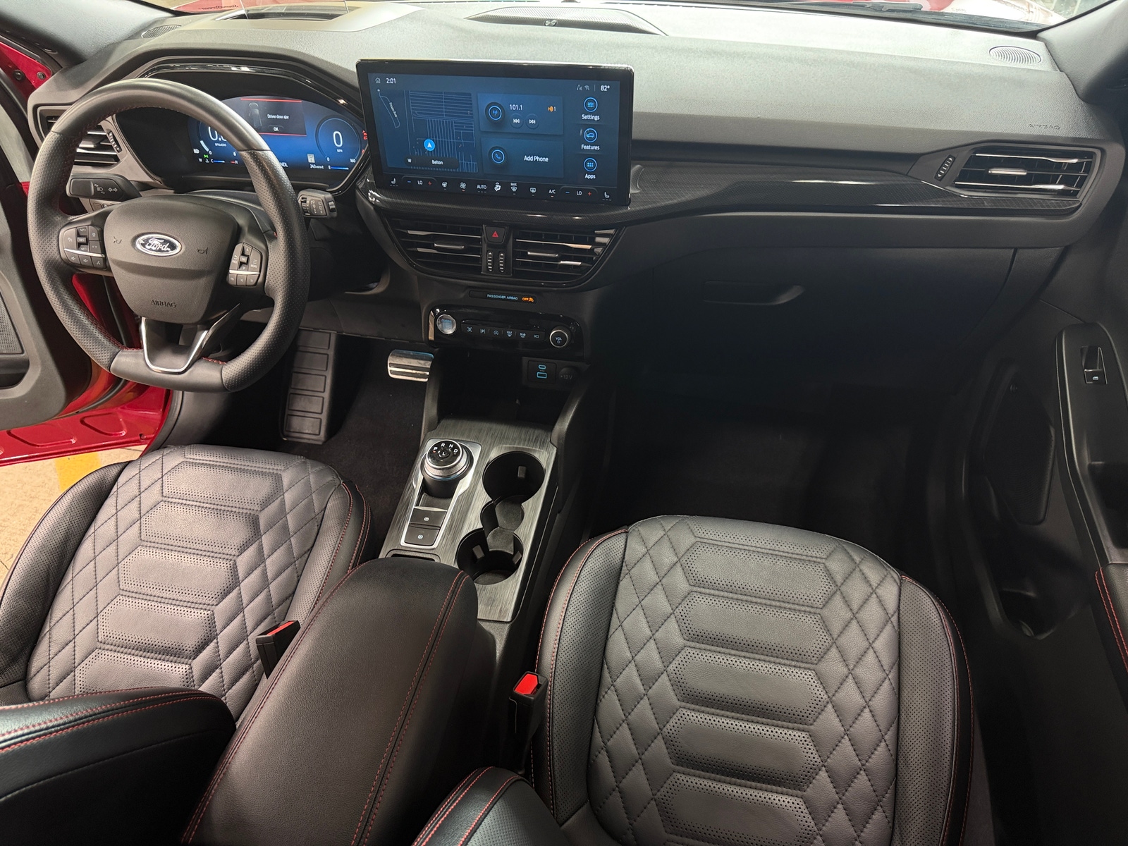 Thumbnail: 2023 Ford Escape - 3