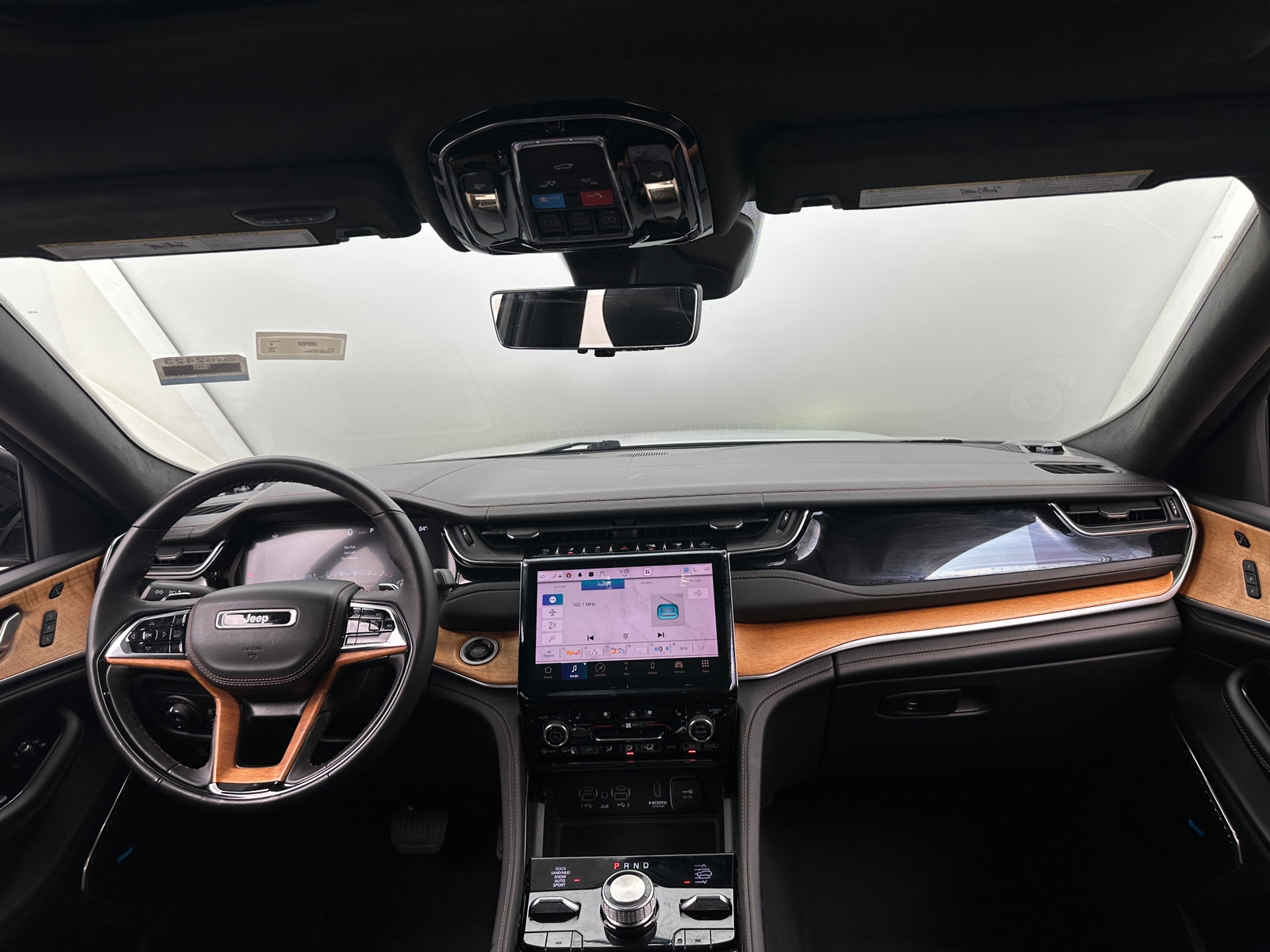 Thumbnail: 2023 Jeep Grand Cherokee L - 2