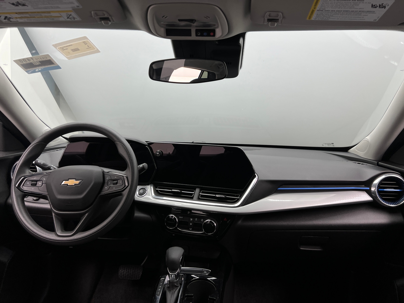 Thumbnail: 2025 Chevrolet Trax - 3