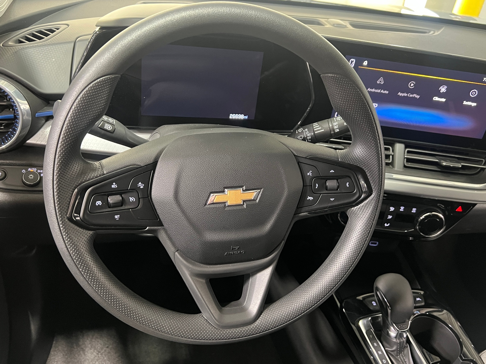 Thumbnail: 2025 Chevrolet Trax - 5