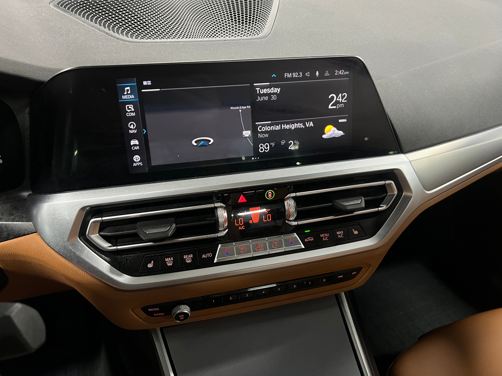 Thumbnail: 2022 BMW 3 Series - 3